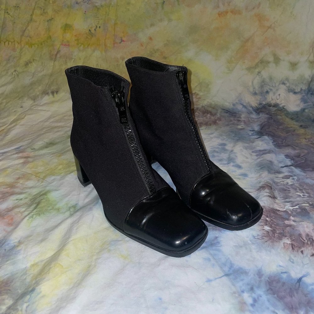 Kenneth Cole Zip Front Vintage Bootie